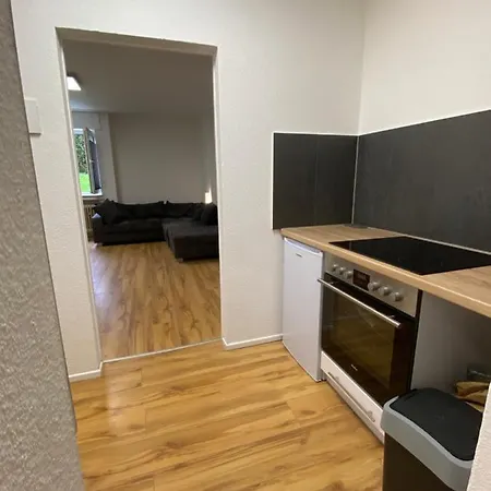 Suiteable Living - Koln-ehrenfeld Central, Free Parking, Fully Equipped Colónia